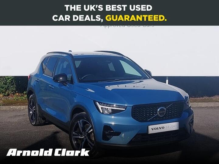 Volvo XC40 2.0 B3 MHEV Plus Dark DCT Auto Euro 6 (s/s) 5dr