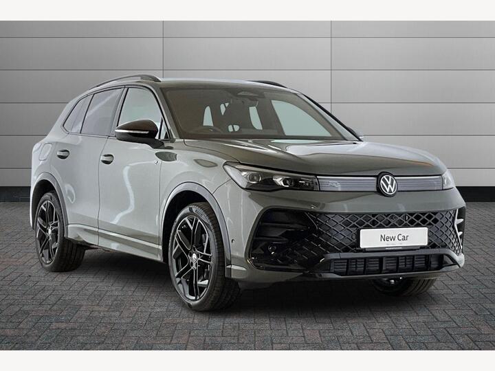 Volkswagen Tiguan 1.5 ETSI MHEV Black Edition DSG Euro 6 (s/s) 5dr