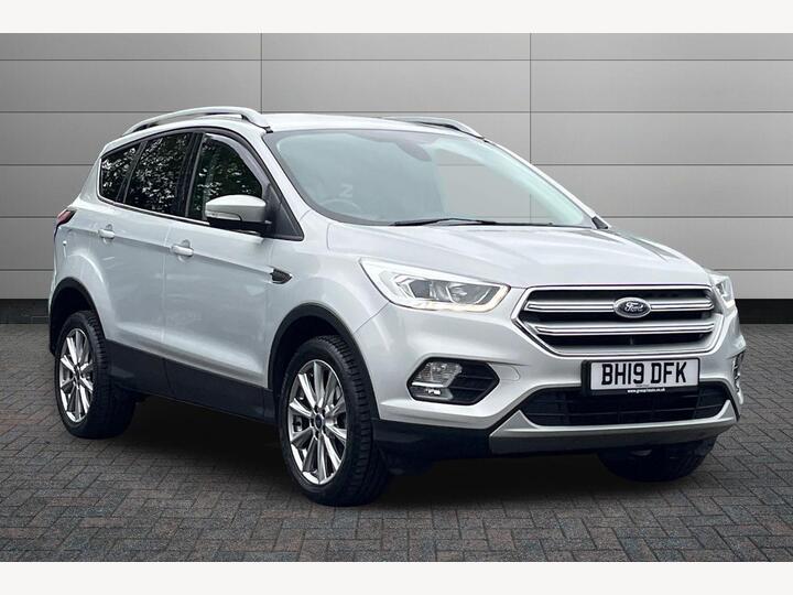 Ford Kuga 1.5 TDCi EcoBlue Titanium Edition Euro 6 (s/s) 5dr