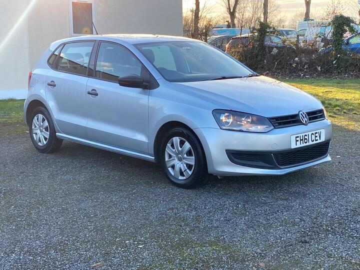Volkswagen Polo 1.2 S Euro 5 5dr (A/C) Volkswagen Polo 1.2 S Euro 5 5dr (A/C)