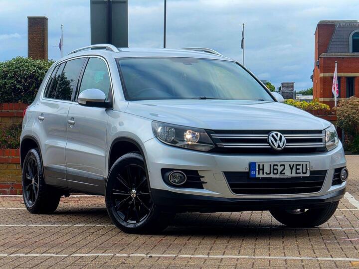 Volkswagen Tiguan 2.0 TDI BlueMotion Tech SE 4WD Euro 5 (s/s) 5dr