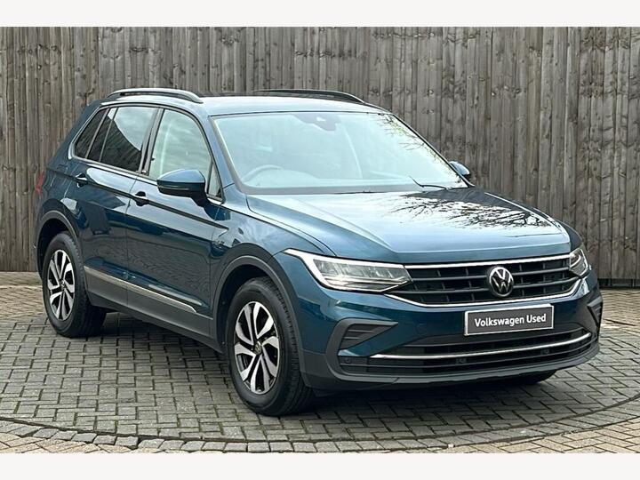 Volkswagen Tiguan 1.5 TSI Active Euro 6 (s/s) 5dr