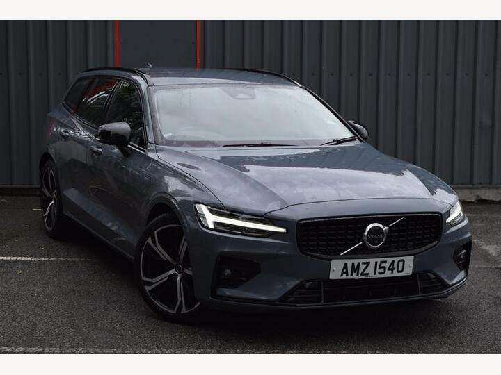 Volvo V60 2.0 B3 MHEV Plus DCT Auto Euro 6 (s/s) 5dr