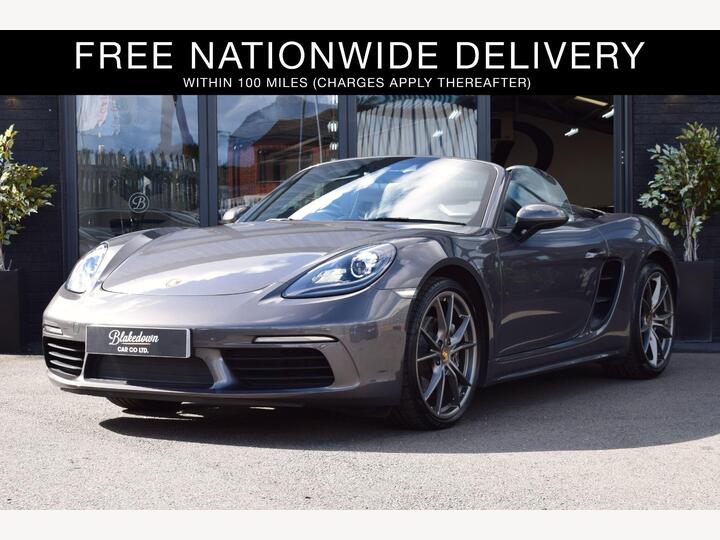 Porsche 718 Boxster 2.0T Euro 6 (s/s) 2dr Porsche 718 Boxster 2.0T Euro 6 (s/s) 2dr