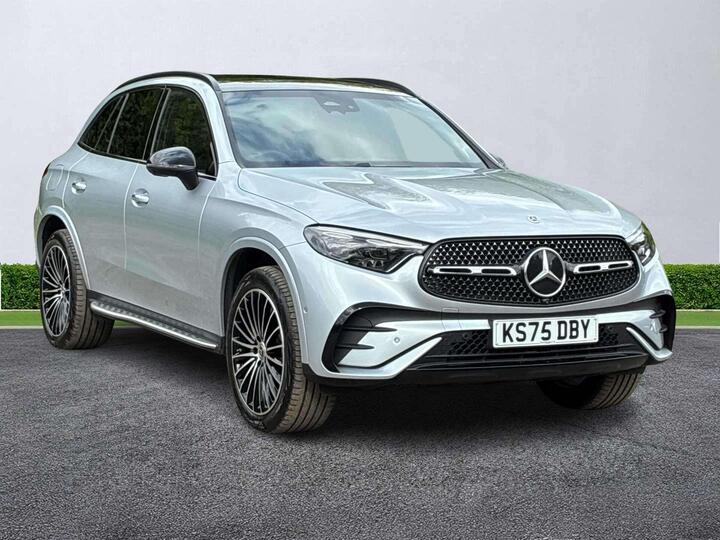 Mercedes-Benz GLC 2.0 GLC300e 31.2kWh AMG Line (Premium Plus) G-Tronic+ 4MATIC Euro 6 (s/s) 5dr Mercedes-Benz GLC 2.0 GLC300e 31.2kWh AMG Line (Premium Plus) G-Tronic+ 4MATIC Euro 6 (s/s) 5dr