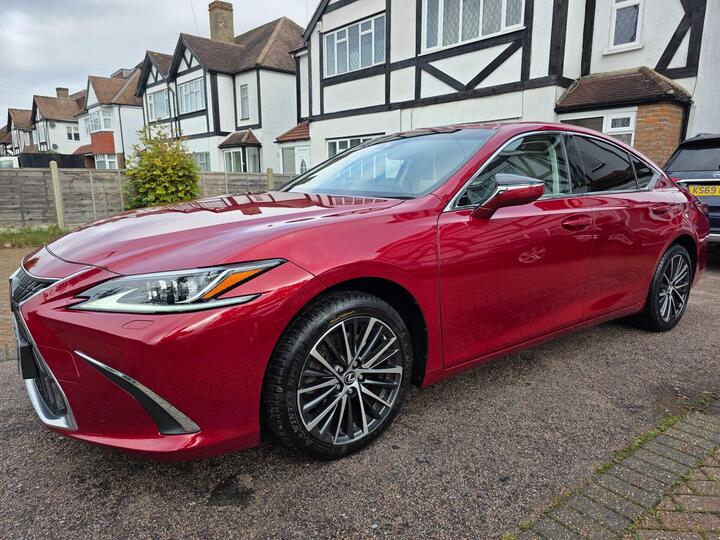 Lexus ES 2.5 300h E-CVT Euro 6 (s/s) 4dr