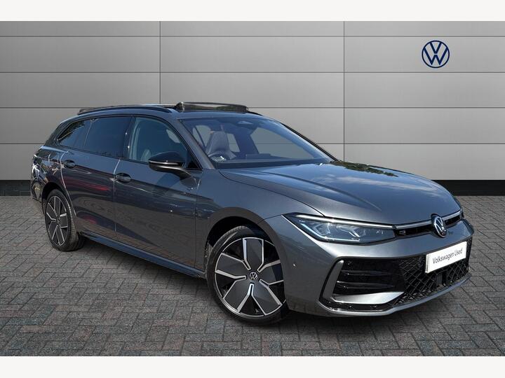 Volkswagen Passat 1.5 TSI EHybrid 19.7kWh Black Edition DSG Euro 6 (s/s) 5dr