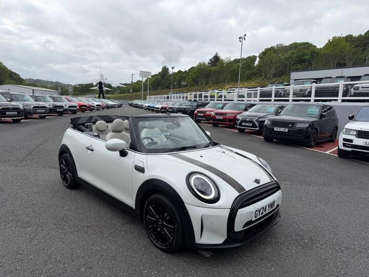 MINI CONVERTIBLE 1.5 Cooper Exclusive Steptronic Euro 6 (s/s) 2dr