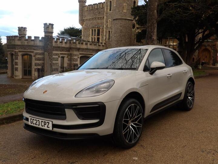 Porsche Macan 2.0T PDK 4WD Euro 6 (s/s) 5dr