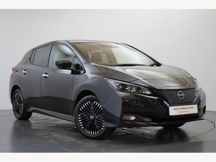 Nissan LEAF 39kWh N-Connecta Auto 5dr