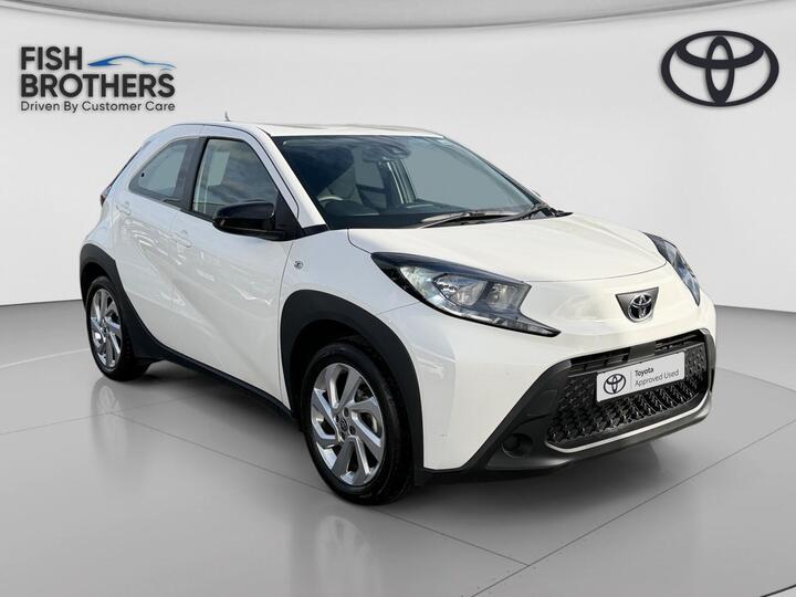 Toyota Aygo X 1.0 VVT-i Pure X-shift Euro 6 (s/s) 5dr