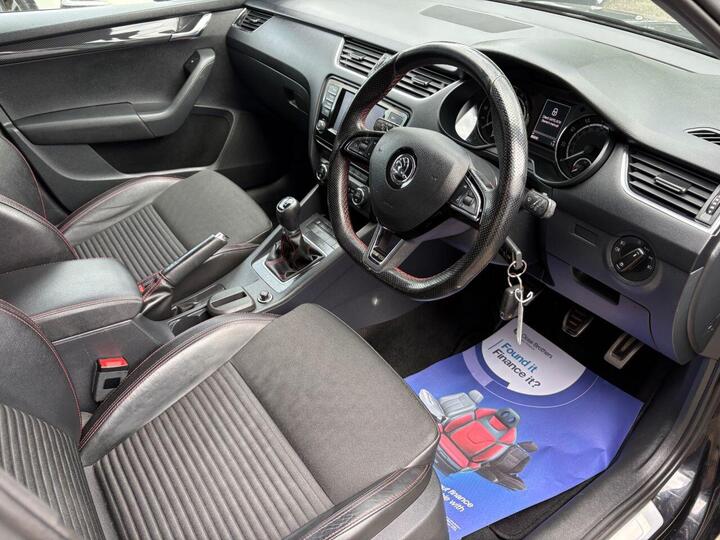 Skoda OCTAVIA 2.0 TDI VRS Euro 6 (s/s) 5dr (SNav)
