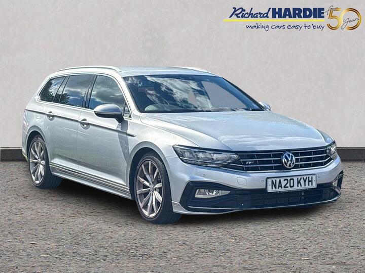 Volkswagen Passat 1.5 TSI EVO R-Line DSG Euro 6 (s/s) 5dr Volkswagen Passat 1.5 TSI EVO R-Line DSG Euro 6 (s/s) 5dr