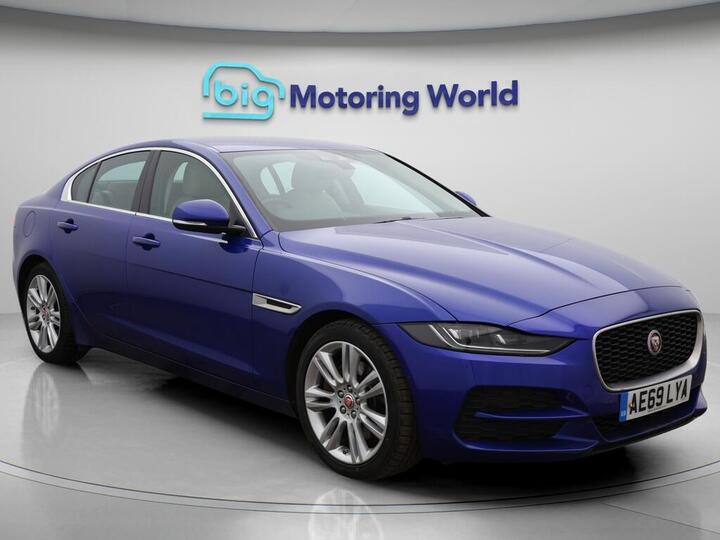 Jaguar XE 2.0 D180 SE Auto Euro 6 (s/s) 4dr