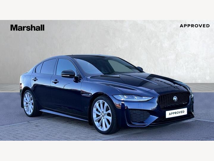 Jaguar XE 2.0 D200 MHEV R-Dynamic SE Black Auto Euro 6 (s/s) 4dr