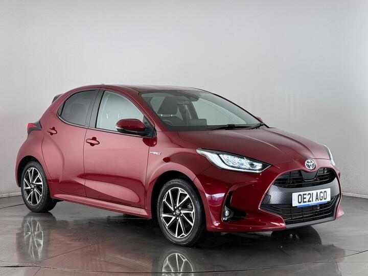 Toyota Yaris 1.5 VVT-h Design E-CVT Euro 6 (s/s) 5dr