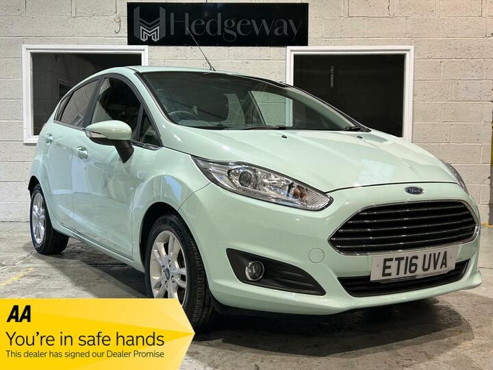 Ford FIESTA 1.25 Zetec Euro 6 5dr