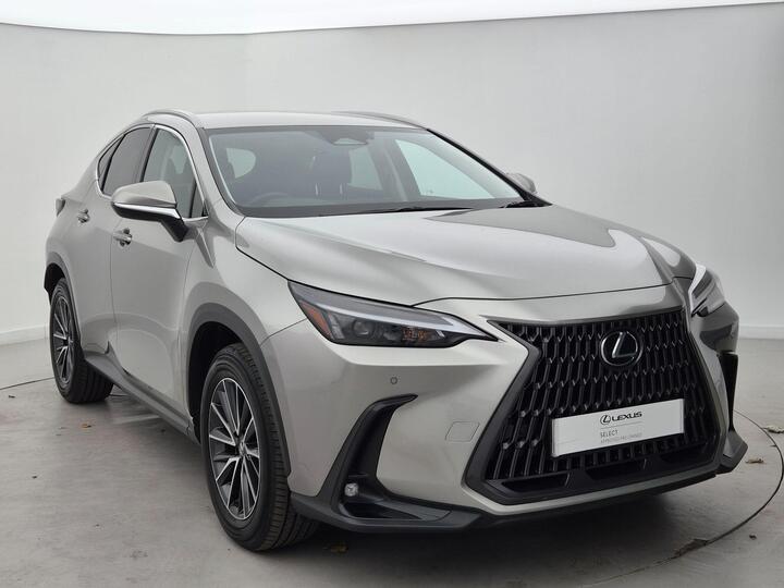 Lexus NX 2.5 350h Premium E-CVT FWD Euro 6 (s/s) 5dr