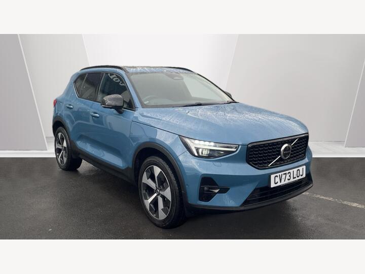 Volvo XC40 2.0 B4 MHEV Ultimate DCT Auto Euro 6 (s/s) 5dr