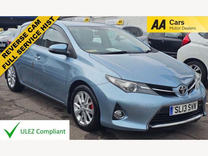Toyota AURIS 1.33 Dual VVT-i Icon Euro 5 (s/s) 5dr Toyota AURIS 1.33 Dual VVT-i Icon Euro 5 (s/s) 5dr