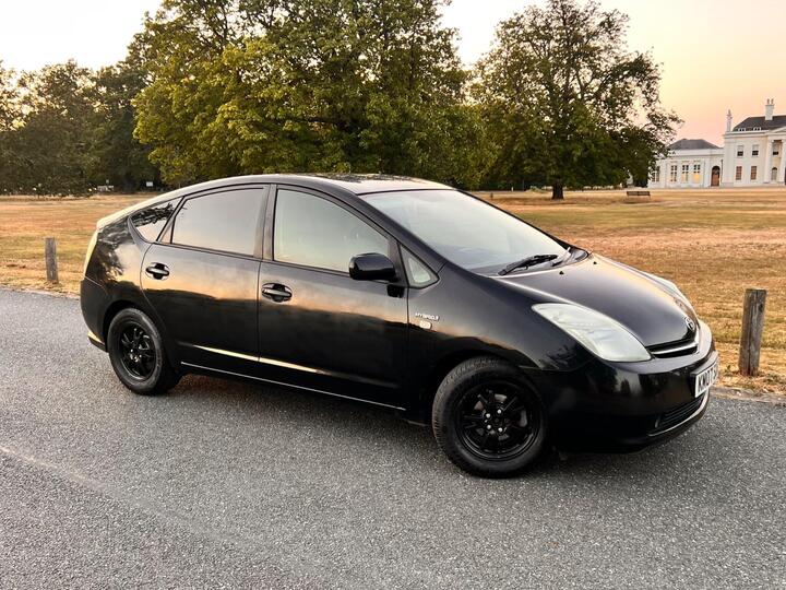 Toyota Prius 1.5 T Spirit CVT 5dr