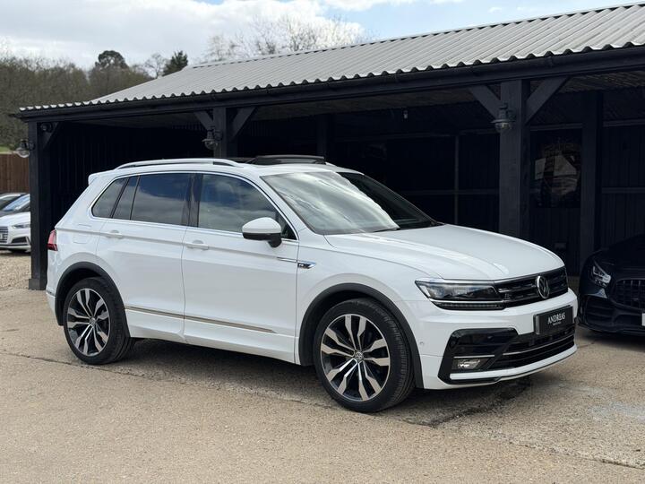 Volkswagen Tiguan 1.5 TSI EVO R-Line Tech DSG Euro 6 (s/s) 5dr