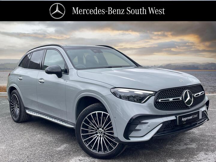 Mercedes-Benz GLC 2.0 GLC300e 31.2kWh AMG Line (Premium Plus) G-Tronic+ 4MATIC Euro 6 (s/s) 5dr Mercedes-Benz GLC 2.0 GLC300e 31.2kWh AMG Line (Premium Plus) G-Tronic+ 4MATIC Euro 6 (s/s) 5dr