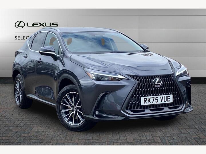 Lexus NX 2.5 450h+ 18.1kWh Premium E-CVT 4WD Euro 6 (s/s) 5dr