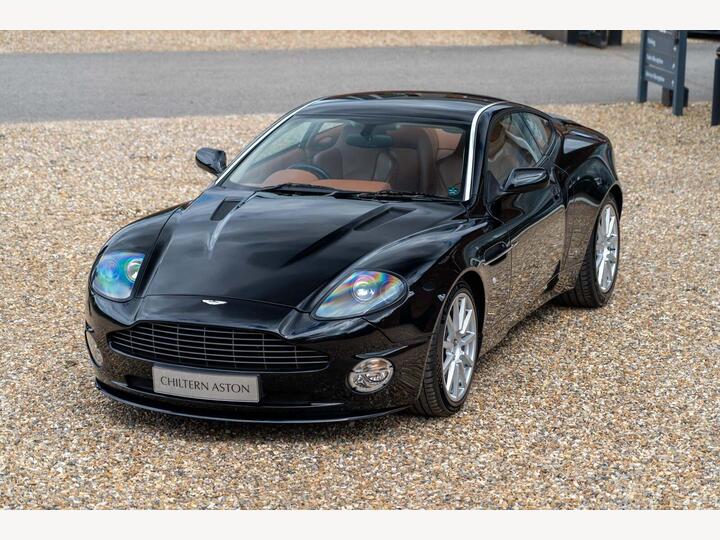 Aston Martin Vanquish 5.9 S 2dr Aston Martin Vanquish 5.9 S 2dr