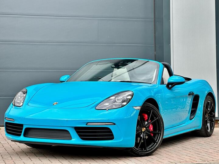 Porsche 718 Boxster 2.5T S PDK Euro 6 (s/s) 2dr Porsche 718 Boxster 2.5T S PDK Euro 6 (s/s) 2dr