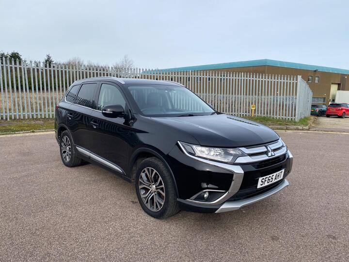 Mitsubishi Outlander 2.2 DI-D GX3 Auto 4WD Euro 6 5dr Mitsubishi Outlander 2.2 DI-D GX3 Auto 4WD Euro 6 5dr