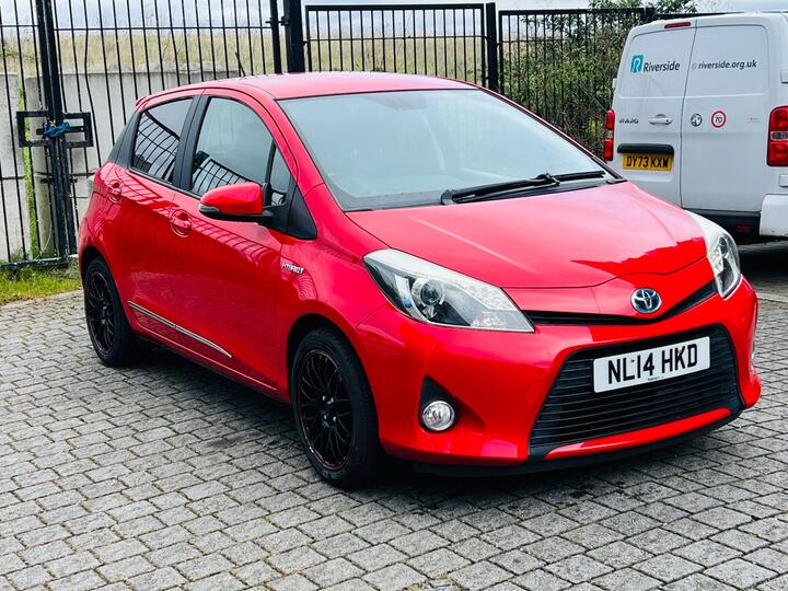 Toyota Yaris 1.5 VVT-h Trend CVT Euro 5 5dr