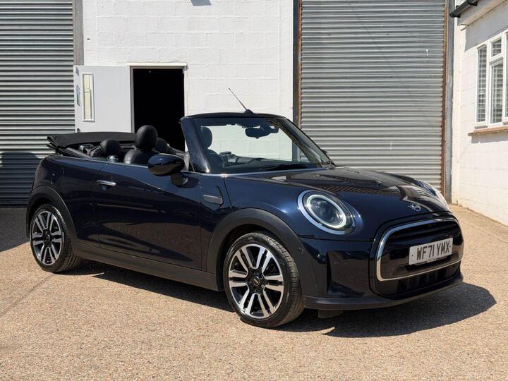 MINI CONVERTIBLE 1.5 Cooper Exclusive Steptronic Euro 6 (s/s) 2dr