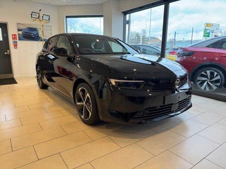 Vauxhall Astra 1.2 Turbo Griffin Euro 6 (s/s) 5dr