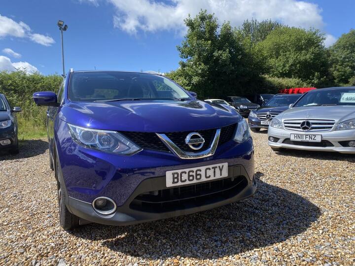 Nissan QASHQAI 1.5 DCi N-Connecta 2WD Euro 6 (s/s) 5dr