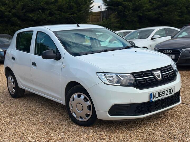 Dacia Sandero 1.0 SCe Essential Euro 6 5dr