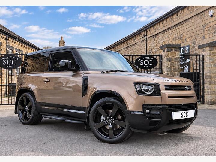 Land Rover Defender 90 3.0 D250 MHEV X-Dynamic HSE Auto 4WD Euro 6 (s/s) 3dr