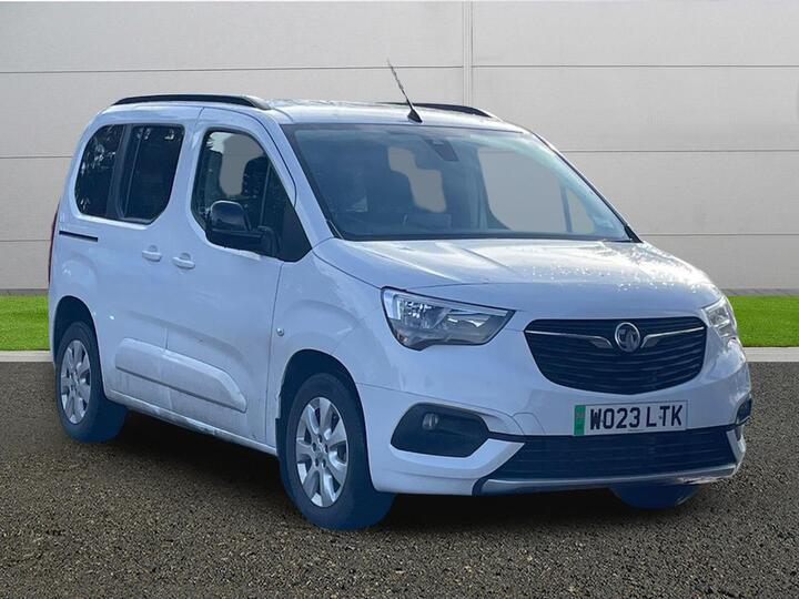 Vauxhall Combo Life Electric 50kWh Ultimate Auto 5dr (7.4kW Charger)