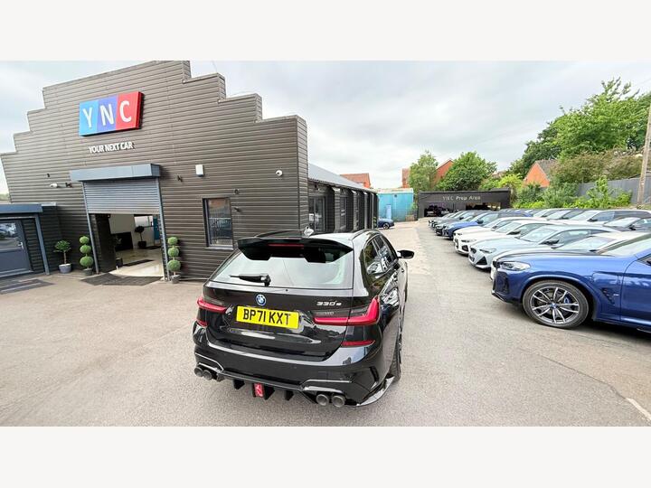 BMW 3 Series 2.0 330e 12kWh M Sport Touring Auto Euro 6 (s/s) 5dr