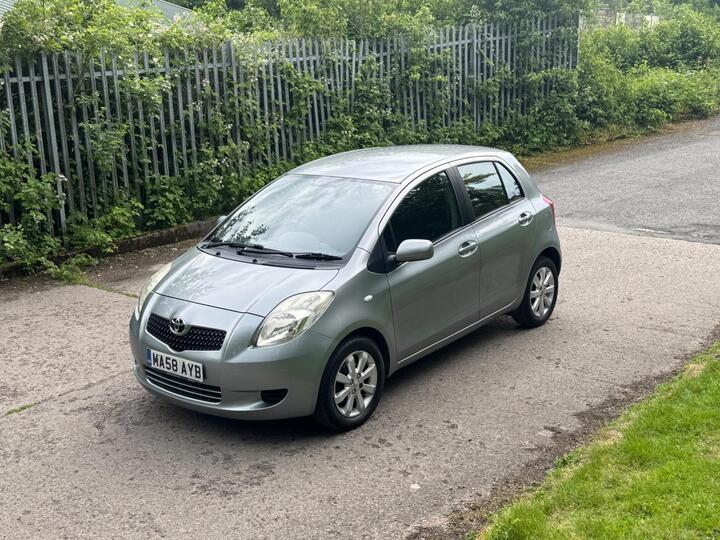 Toyota Yaris 1.3 VVT-i TR 5dr Toyota Yaris 1.3 VVT-i TR 5dr