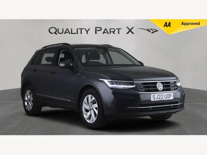 Volkswagen Tiguan 1.5 TSI Life Euro 6 (s/s) 5dr Volkswagen Tiguan 1.5 TSI Life Euro 6 (s/s) 5dr