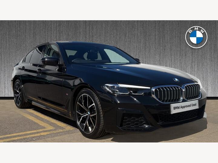BMW 5 Series 2.0 520d MHT M Sport Steptronic Euro 6 (s/s) 4dr BMW 5 Series 2.0 520d MHT M Sport Steptronic Euro 6 (s/s) 4dr