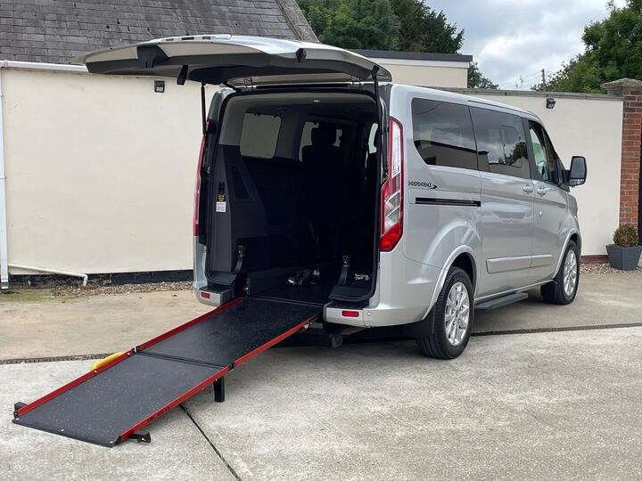 Ford TOURNEO CUSTOM 310 EcoBlue Titanium Independence – Allied Mobility Conversion WAV Wheelchair Adapted Ford TOURNEO CUSTOM 310 EcoBlue Titanium Independence – Allied Mobility Conversion WAV Wheelchair Adapted