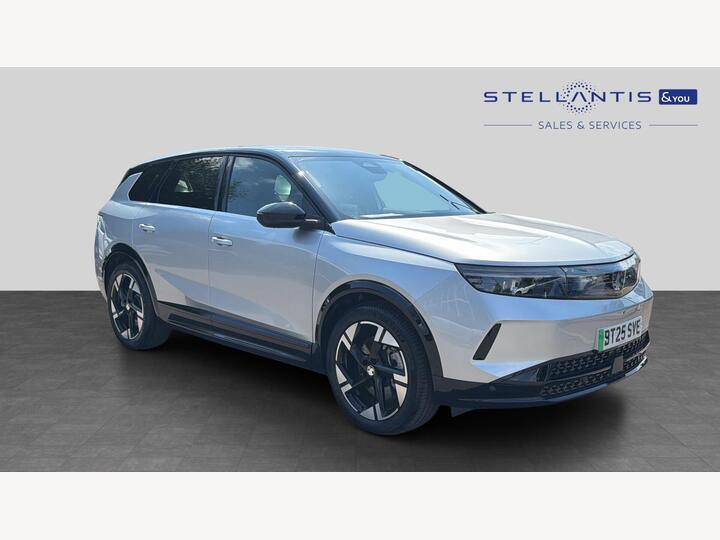 Vauxhall Grandland Electric 73kWh Ultimate Auto 5dr