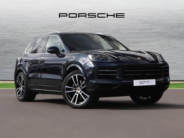 Porsche Cayenne 3.0 V6 E-Hybrid 25.9kWh Black Edition TiptronicS 4WD Euro 6 (s/s) 5dr