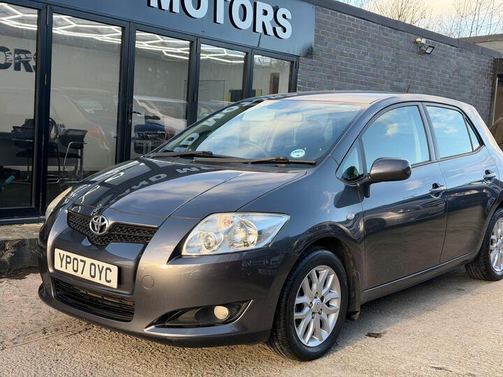 Toyota Auris 1.6 VVT-i TR 5dr