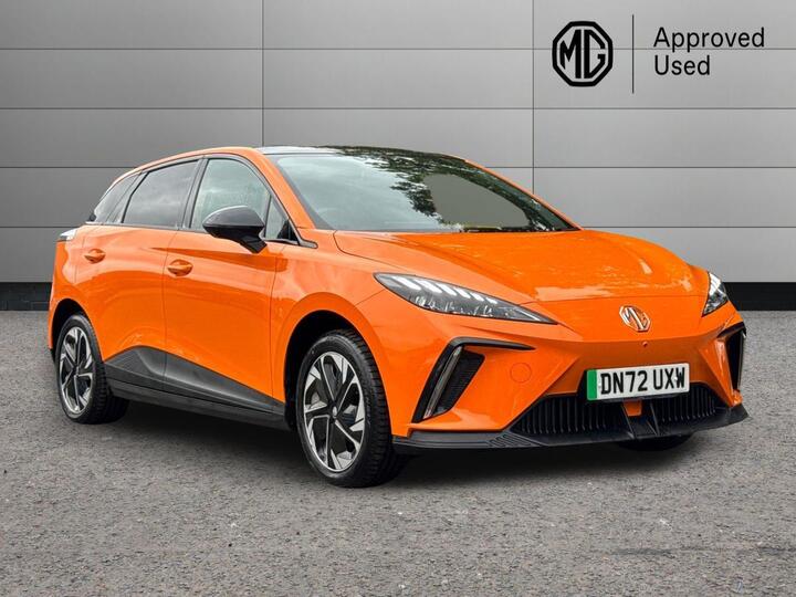 MG MG4 64kWh Trophy Long Range Auto 5dr