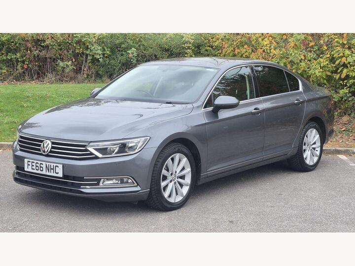 Volkswagen PASSAT 1.6 TDI BlueMotion Tech SE Business DSG Euro 6 (s/s) 4dr