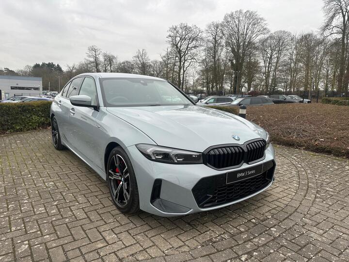 BMW 3 Series 2.0 320i M Sport Pro Auto Euro 6 (s/s) 4dr