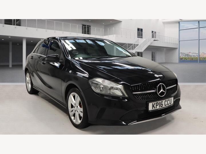 Mercedes-Benz A Class 1.5 A180d Sport (Executive) 7G-DCT Euro 6 (s/s) 5dr Mercedes-Benz A Class 1.5 A180d Sport (Executive) 7G-DCT Euro 6 (s/s) 5dr